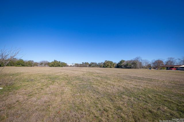 TBD E Pine, Seguin, TX 78155