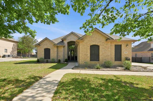 2520 Klemm ST, New Braunfels, TX 78132