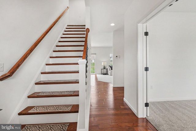28 BAYBERRY RD, Carlisle, PA 17013