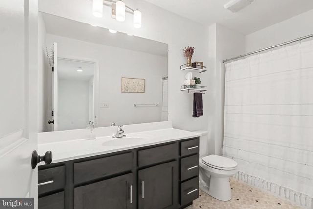 28 BAYBERRY RD, Carlisle, PA 17013