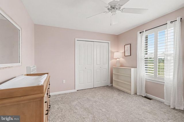 28 BAYBERRY RD, Carlisle, PA 17013
