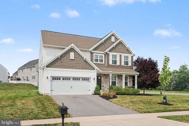 28 BAYBERRY RD, Carlisle, PA 17013