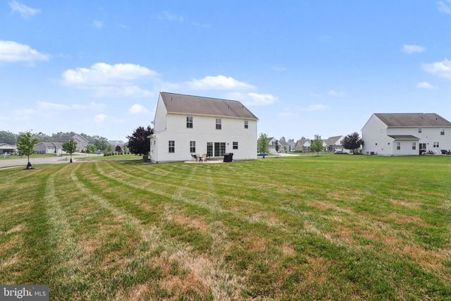 28 BAYBERRY RD, Carlisle, PA 17013