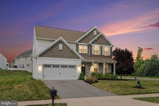28 BAYBERRY RD, Carlisle, PA 17013