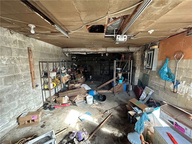 317 Alpine Village Dr, Monroeville, PA 15146