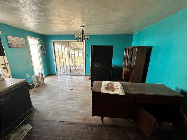 317 Alpine Village Dr, Monroeville, PA 15146