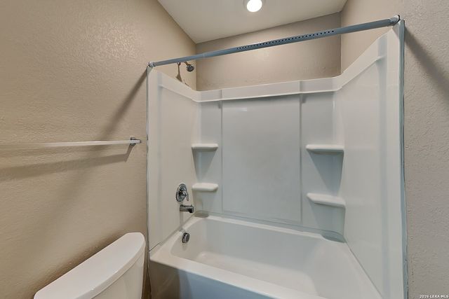 13525 Sunrise Meadow, St Hedwig, TX 78152
