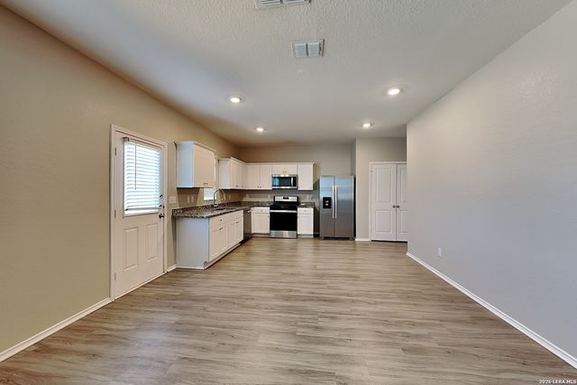 13525 Sunrise Meadow, St Hedwig, TX 78152