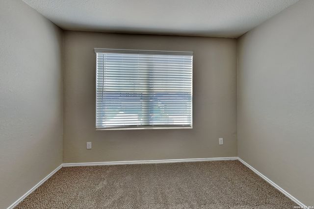 13525 Sunrise Meadow, St Hedwig, TX 78152