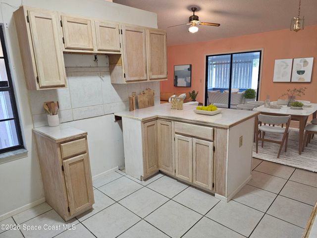 729 Hawkins Avenue SW, Palm Bay, FL 32908