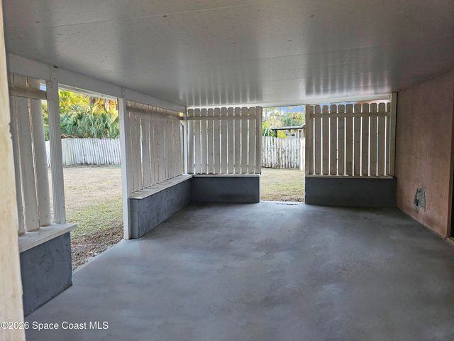 729 Hawkins Avenue SW, Palm Bay, FL 32908