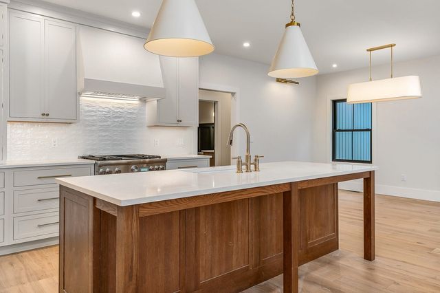 12-3 Wentworth Drive 12-3, Greenland, NH 03840