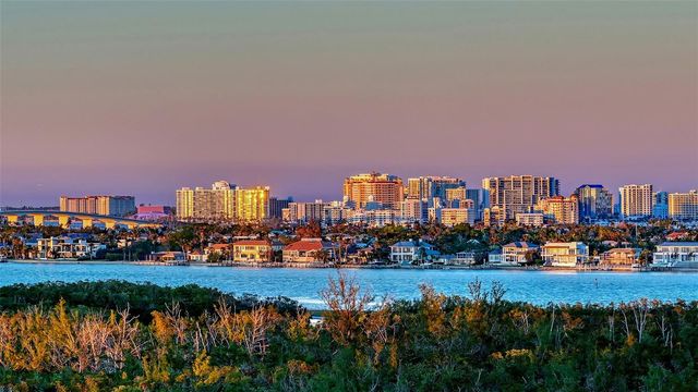 1750 BENJAMIN FRANKLIN DRIVE 5F, Sarasota, FL 34236