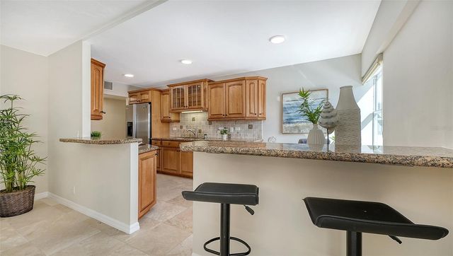1750 BENJAMIN FRANKLIN DRIVE 5F, Sarasota, FL 34236