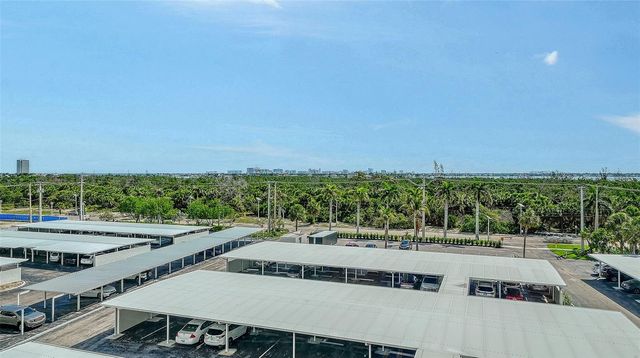 1750 BENJAMIN FRANKLIN DRIVE 5F, Sarasota, FL 34236