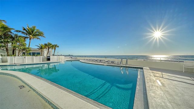 1750 BENJAMIN FRANKLIN DRIVE 5F, Sarasota, FL 34236