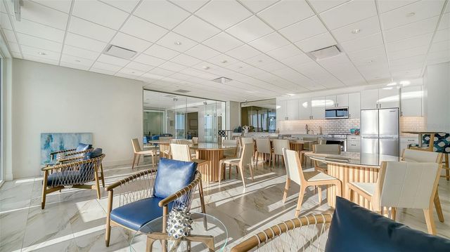 1750 BENJAMIN FRANKLIN DRIVE 5F, Sarasota, FL 34236