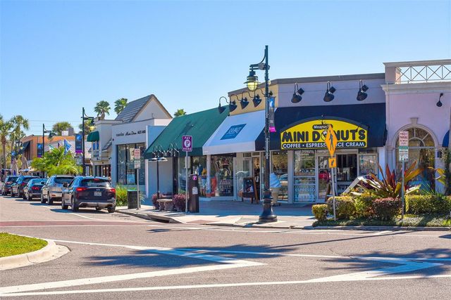 1750 BENJAMIN FRANKLIN DRIVE 5F, Sarasota, FL 34236