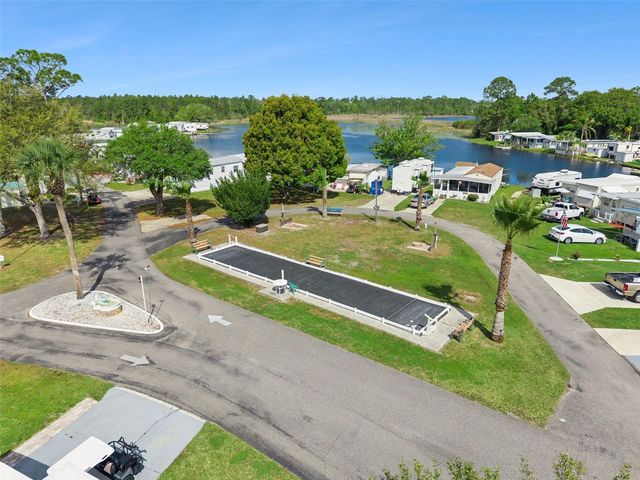 301 LAKEVIEW DRIVE, Osteen, FL 32764