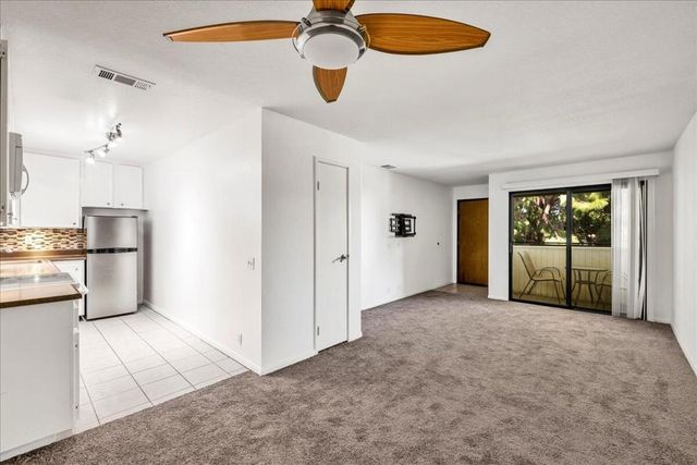 2812 N Auburn Court 206, Palm Springs, CA 92262