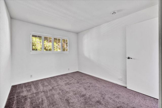 2812 N Auburn Court 206, Palm Springs, CA 92262