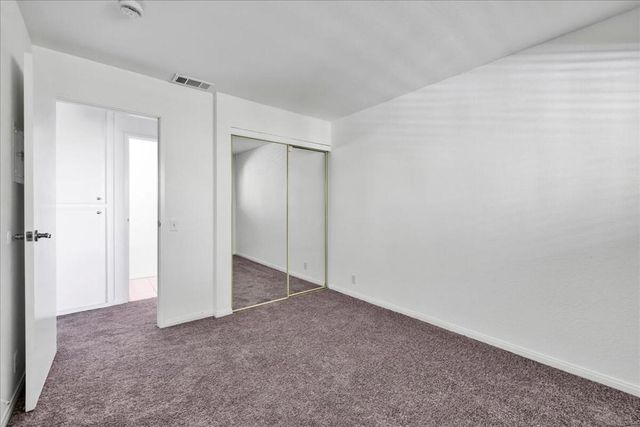 2812 N Auburn Court 206, Palm Springs, CA 92262