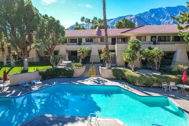 2812 N Auburn Court 206, Palm Springs, CA 92262