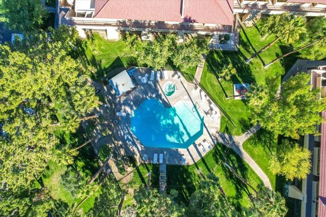 2812 N Auburn Court 206, Palm Springs, CA 92262