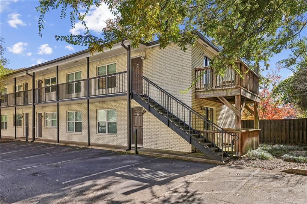 48 Peachtree NE Avenue 325, Atlanta, GA 30305