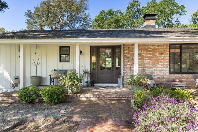 3000 Silverado Trl, Napa, CA 94558