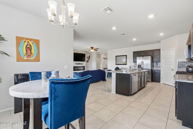 7170 S Portugal Avenue, Tucson, AZ 85757