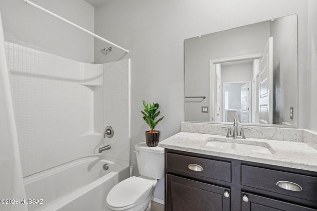 7170 S Portugal Avenue, Tucson, AZ 85757