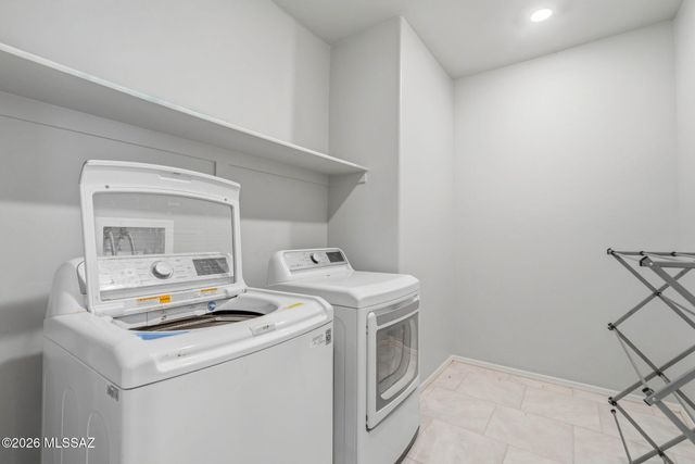 7170 S Portugal Avenue, Tucson, AZ 85757