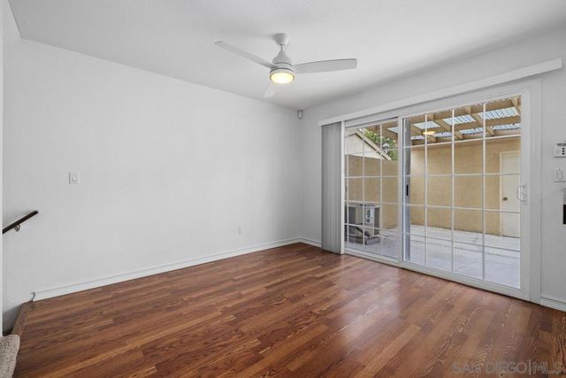 7700 Parkway Dr 38, La Mesa, CA 91942