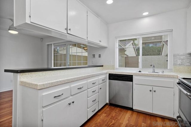 7700 Parkway Dr 38, La Mesa, CA 91942