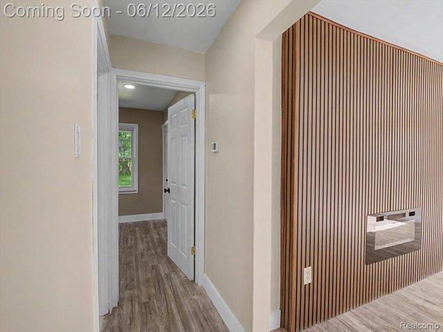 21829 Shakespeare Avenue, Eastpointe, MI 48021