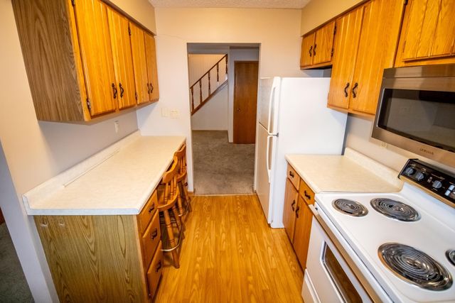 2122 Bicentennial Drive, Cedar Falls, IA 50613