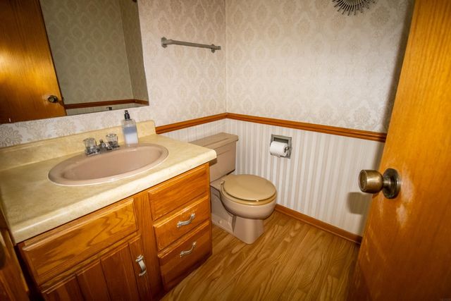 2122 Bicentennial Drive, Cedar Falls, IA 50613