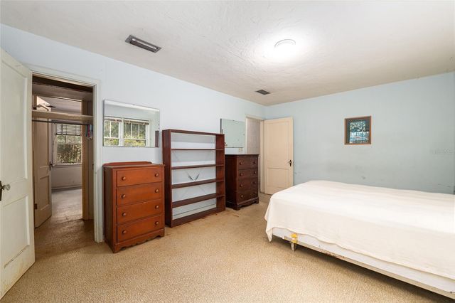 1930 NW 8TH AVENUE, Gainesville, FL 32603