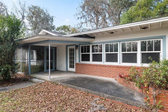 1930 NW 8TH AVENUE, Gainesville, FL 32603