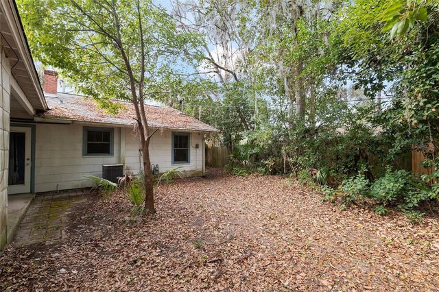 1930 NW 8TH AVENUE, Gainesville, FL 32603