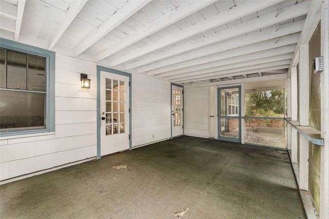 1930 NW 8TH AVENUE, Gainesville, FL 32603