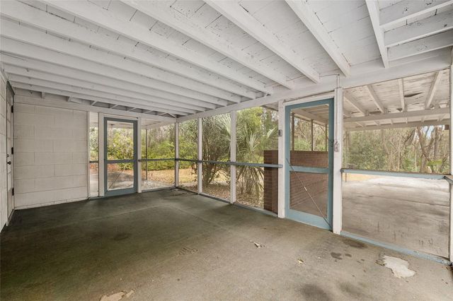 1930 NW 8TH AVENUE, Gainesville, FL 32603