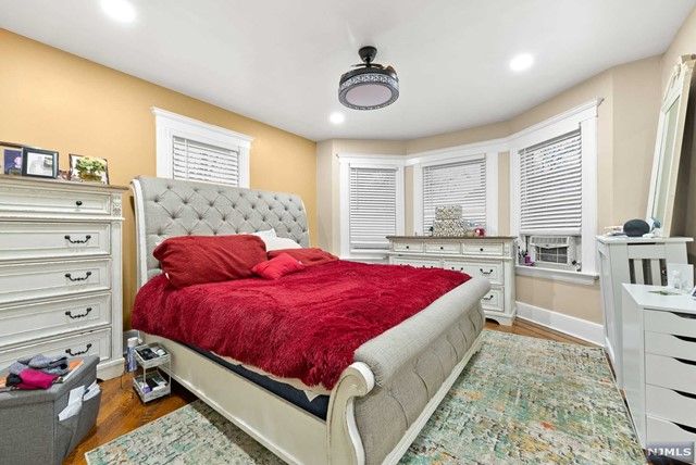 29 Warrington Place, East Orange, NJ 07017