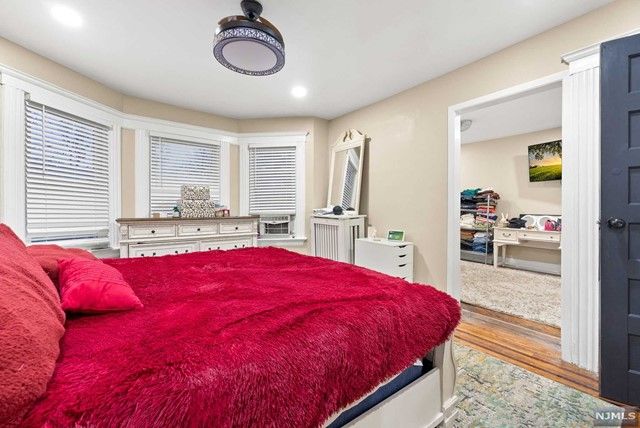 29 Warrington Place, East Orange, NJ 07017