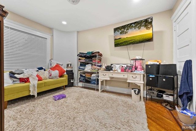 29 Warrington Place, East Orange, NJ 07017