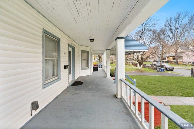 29 Warrington Place, East Orange, NJ 07017
