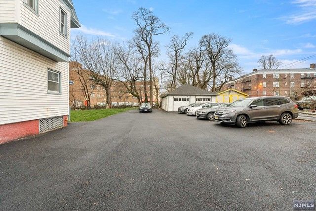 29 Warrington Place, East Orange, NJ 07017