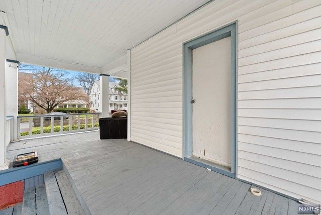 29 Warrington Place, East Orange, NJ 07017