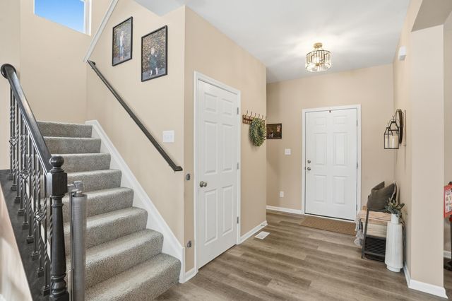 5980 Wexford Way, Crown Point, IN 46307